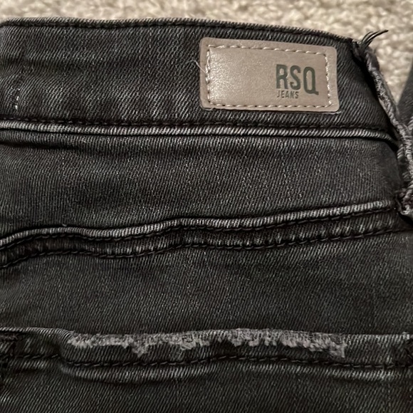 Jeans - Picture 3 of 9